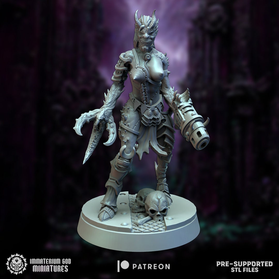 Torture Fanatics | Citadel of Pain | Immaterium God Miniatures | 12K Prints