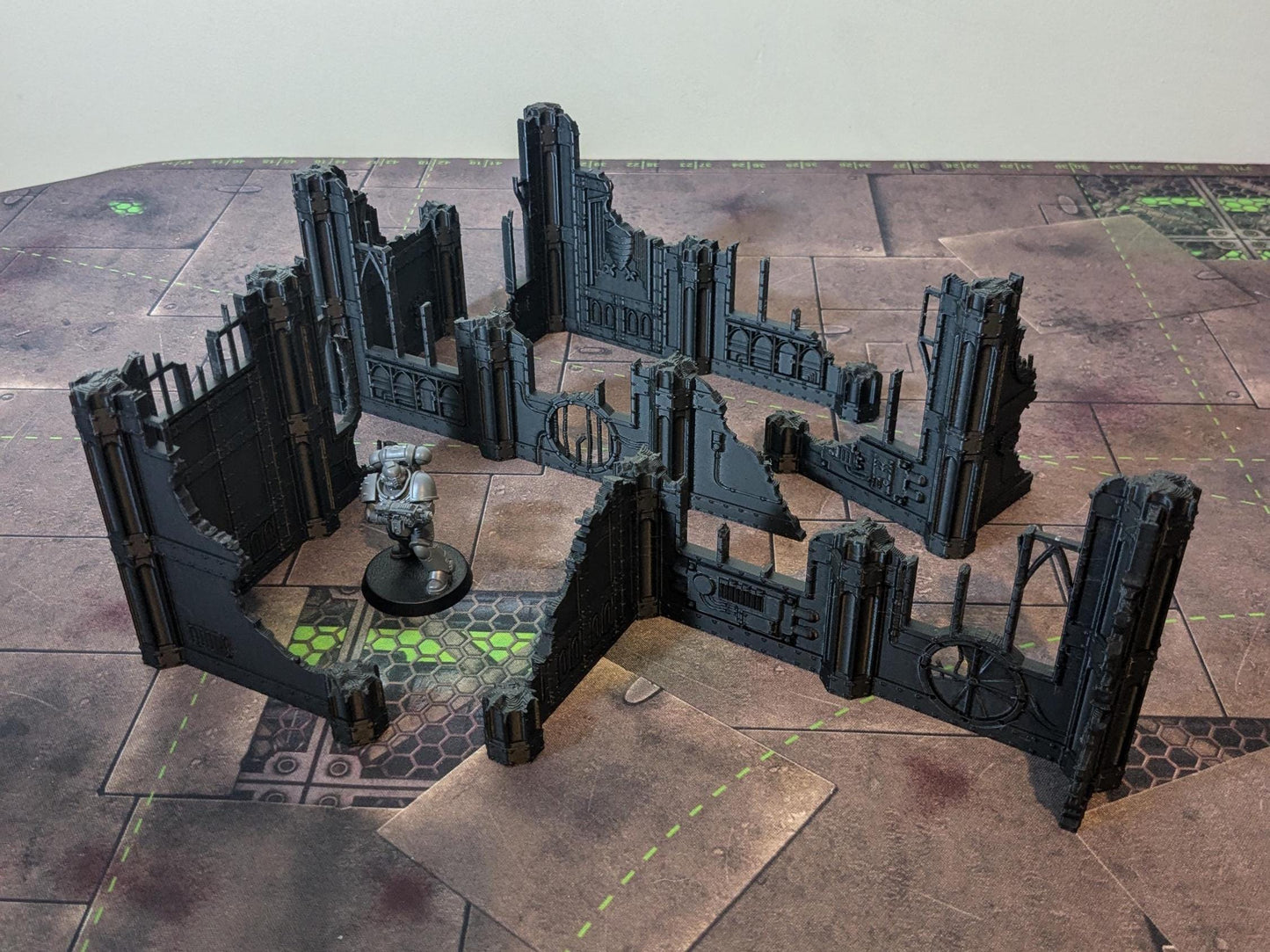 Gothic Ruins | Wargaming Terrain For Tabletop Wargames, Buildings / Scatter 10th Edition, Combat Patrol, Competitive 40K