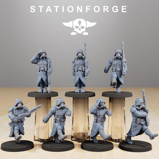 GrimGuard Marching Poses | Set of 7 Minis | StationForge | 12K Prints