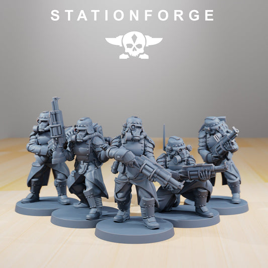 GrimGuard Tinkers | Set of 5 Minis | StationForge | 12K Prints