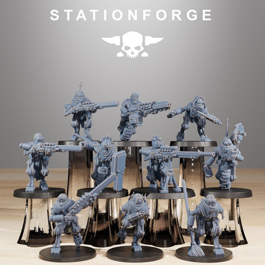 Scavenger Halflings | Set of 10 Minis | StationForge | 12K Prints
